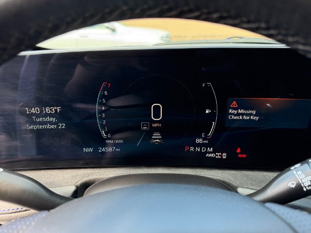 Used 2024 Cadillac XT4 Sport w/ Active Safety Package AWD/4WD image 14