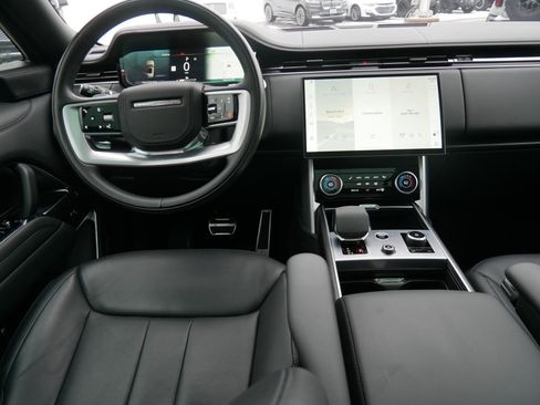 Used 2023 Land Rover Range Rover First Edition image 22
