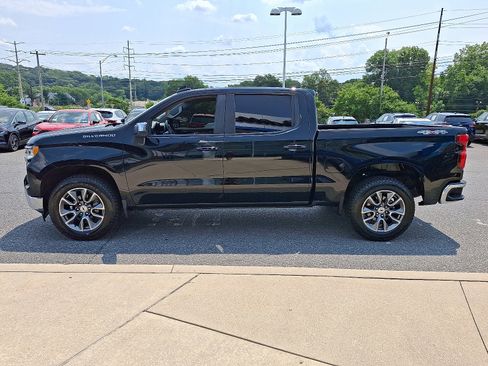 Certified 2024 Chevrolet Silverado 1500 LT AWD/4WD image 4