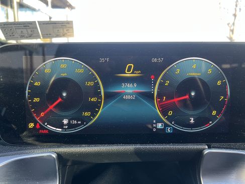 Certified 2022 Mercedes-Benz GLB 250 4MATIC image 12