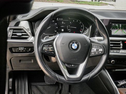 Used 2021 BMW 330i Sedan w/ Convenience Package RWD image 6