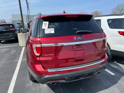 Used 2019 Ford Explorer Limited w/ Class III Trailer Tow Package image 4