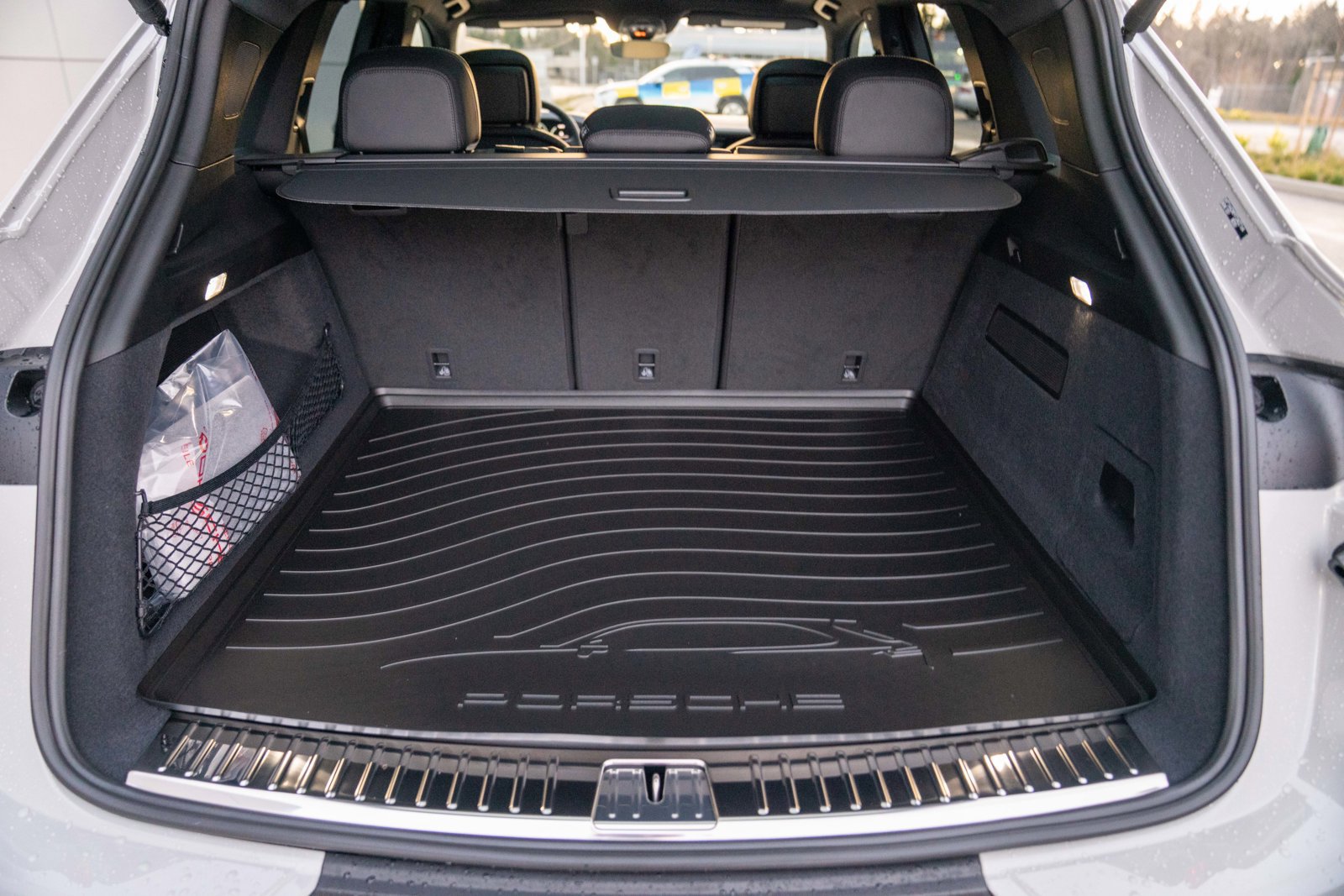 Certified 2026 Porsche Cayenne AWD/4WD image 27
