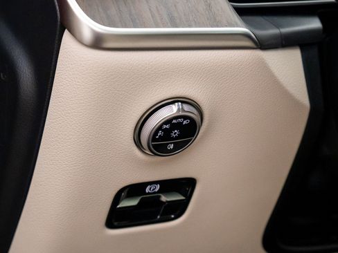 New 2026 Mercedes-Benz GLC 300 4MATIC image 22