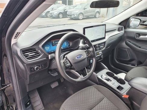 Used 2023 Ford Escape Active w/ Tech Pack #2 image 11