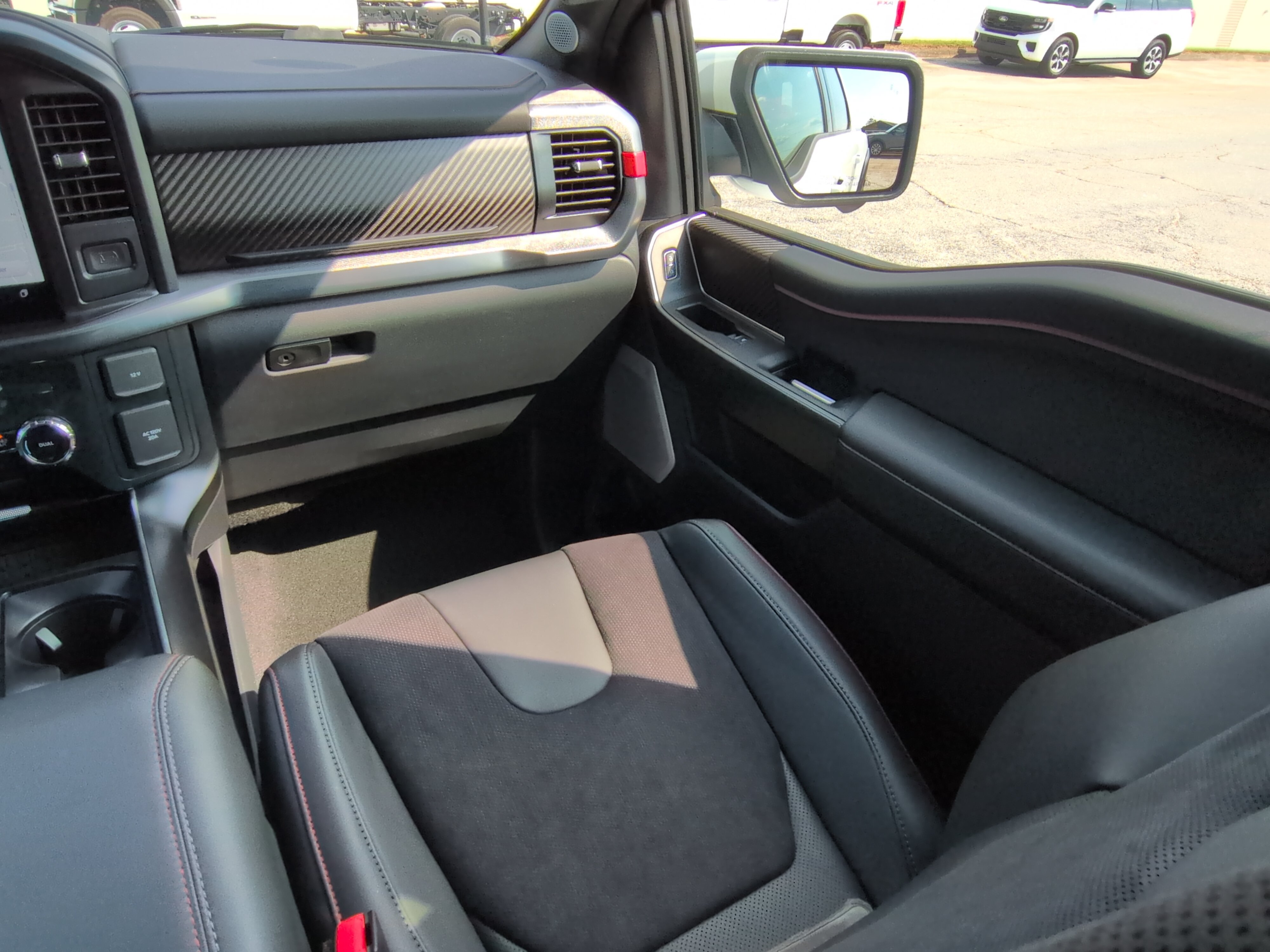 New 2026 Ford F150 Raptor AWD/4WD image 15