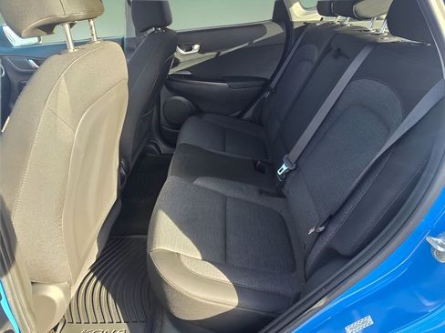 Used 2023 Hyundai Kona SEL image 16