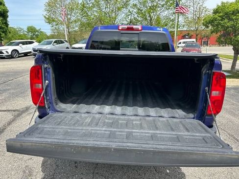 Used 2017 Chevrolet Colorado LT w/ LT Convenience Package AWD/4WD image 28