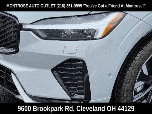 New 2026 Volvo XC60 B5 Plus w/ Protection Package Premier image 9