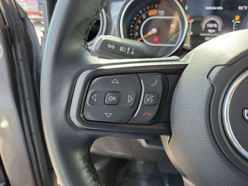 Used 2022 Jeep Wrangler Unlimited Sport AWD/4WD image 21
