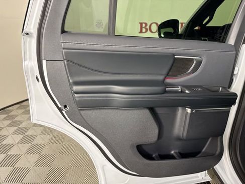 New 2025 Ford Expedition Platinum w/ Stealth Appearance Package image 18