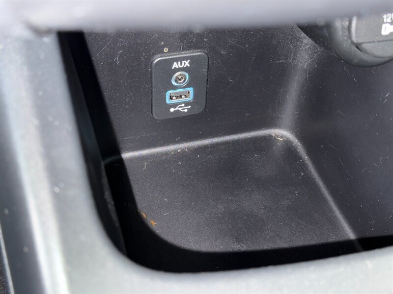 Used 2019 Dodge Journey SE w/ Premium Group FWD image 36