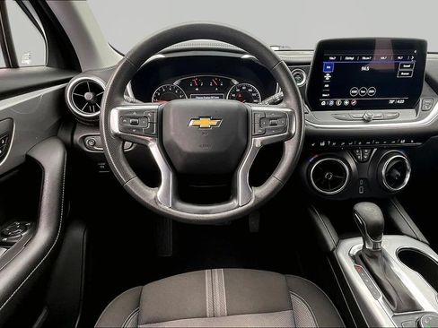 Used 2024 Chevrolet Blazer LT FWD image 5