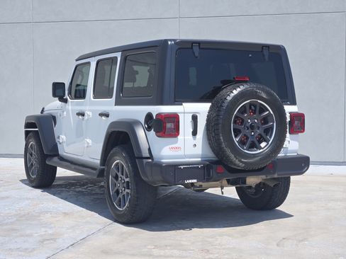 Used 2020 Jeep Wrangler Unlimited Sport S AWD/4WD image 6