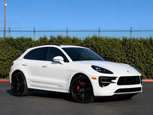 Used 2021 Porsche Macan GTS w/ Premium Package Plus (PF9) AWD/4WD image 1