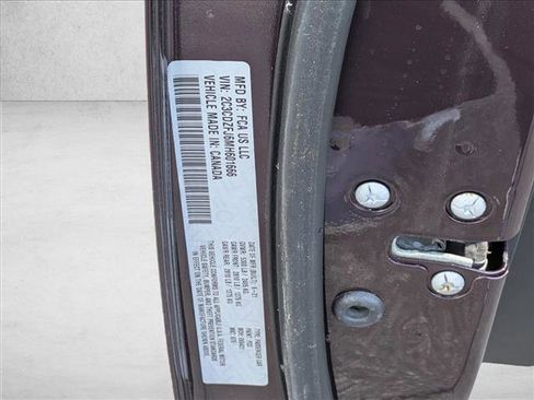 Used 2021 Dodge Challenger R/T Scat Pack image 25