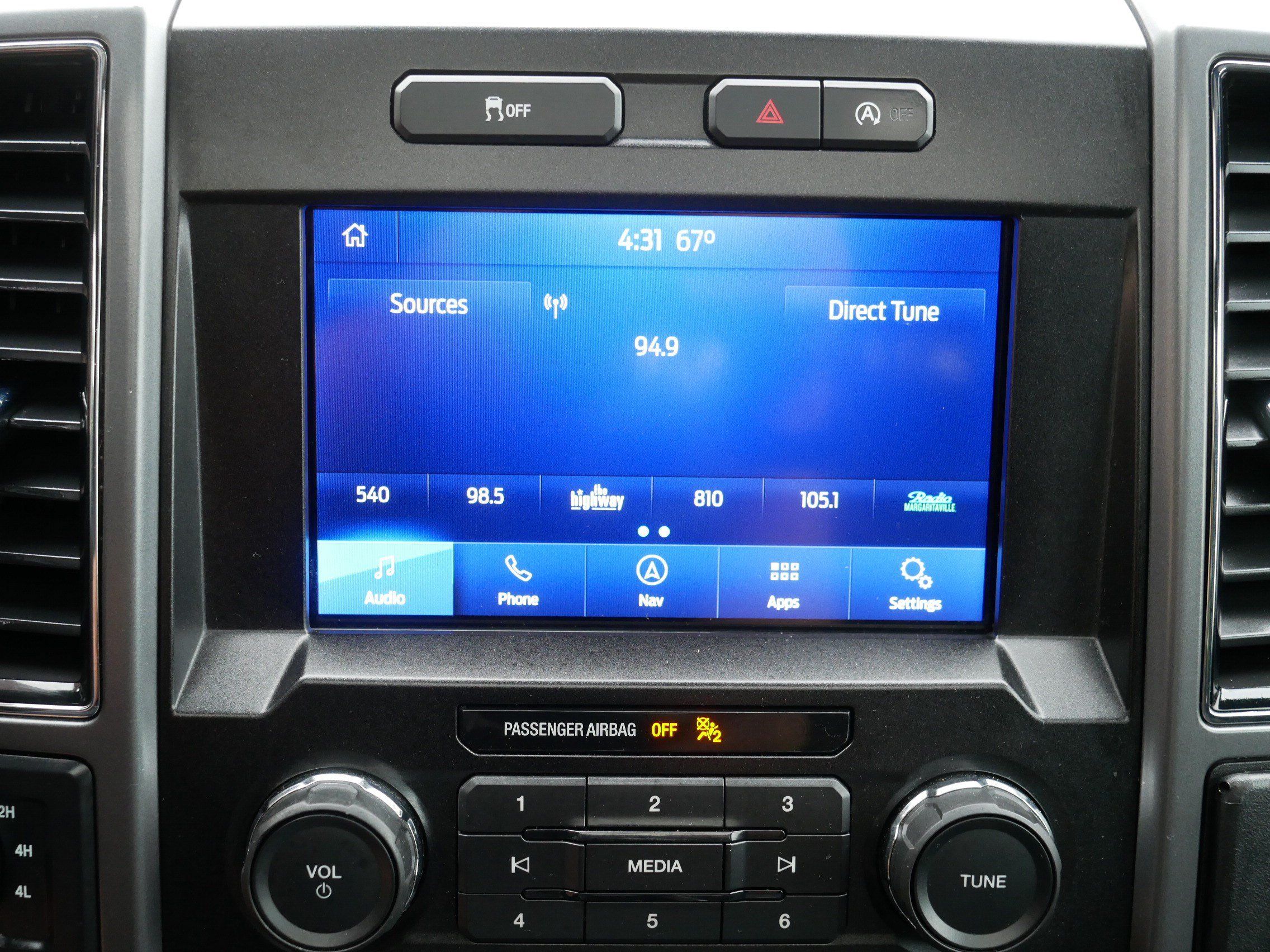 Used 2020 Ford F150 XLT w/ Equipment Group 302A Luxury AWD/4WD image 22
