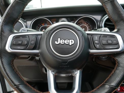 Used 2023 Jeep Wrangler Unlimited Rubicon 392 w/ Xtreme Recon 35" Tire Package AWD/4WD image 25