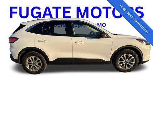 Used 2022 Ford Escape SE image 6
