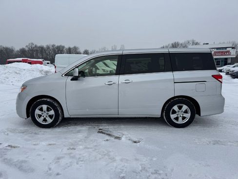 Used 2015 Nissan Quest SV image 2