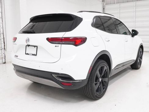 Used 2022 Buick Envision Essence w/ Sport Touring Package FWD image 33