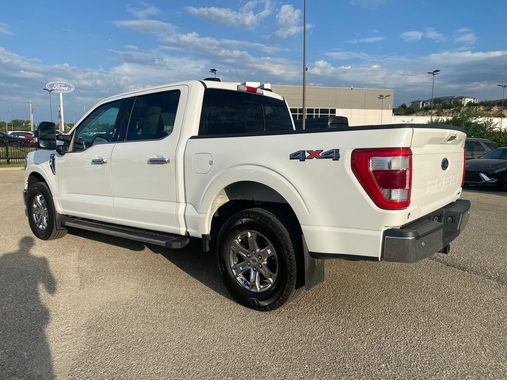 Used 2021 Ford F150 Lariat w/ Equipment Group 502A High AWD/4WD image 4