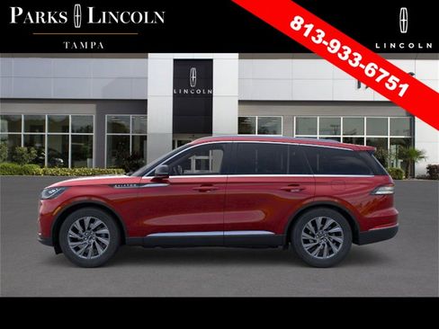 New 2025 Lincoln Aviator Premiere image 3