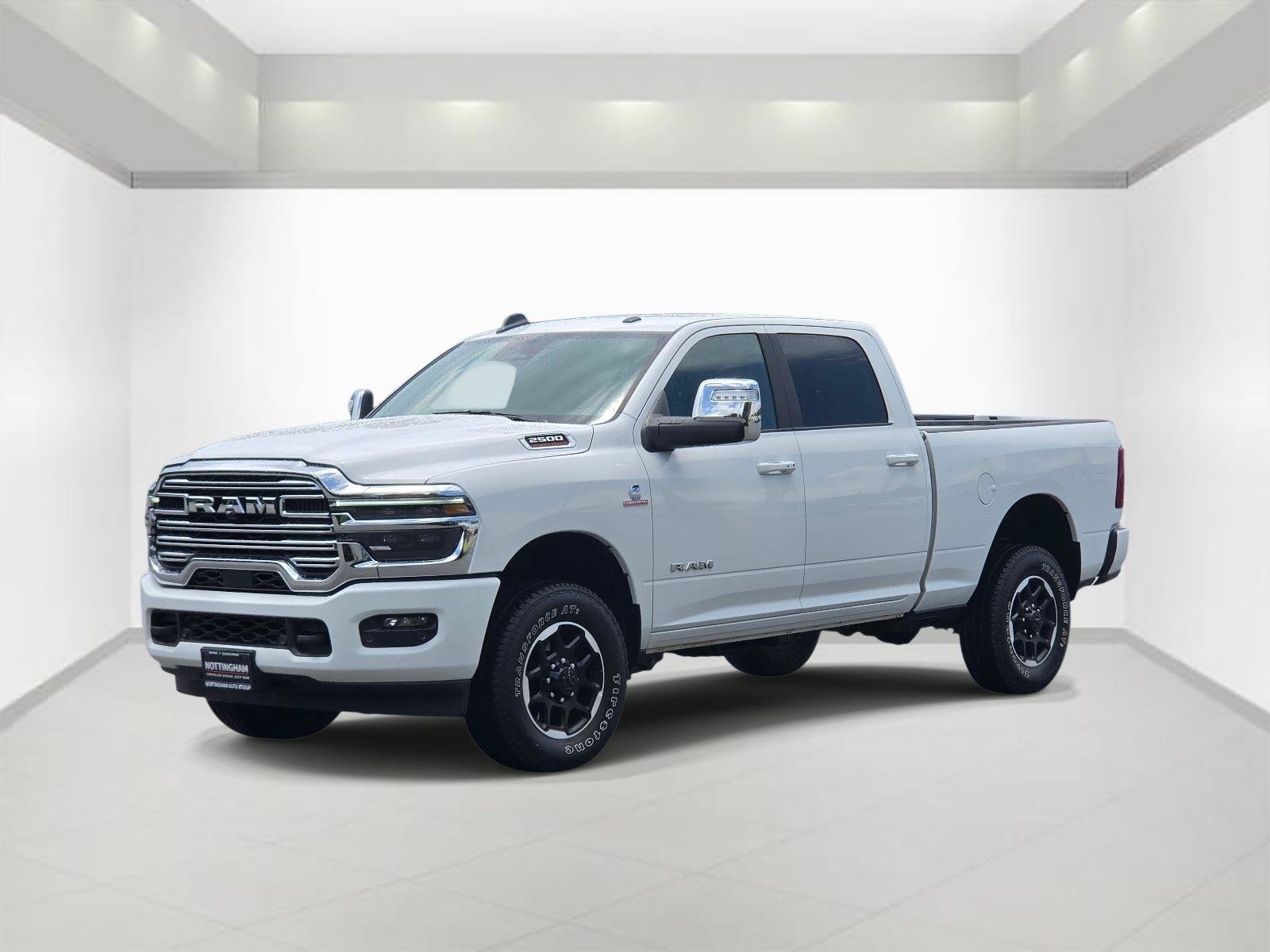 Used 2026 RAM 2500 Laramie AWD/4WD image 3