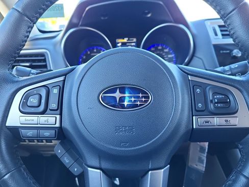 Used 2017 Subaru Outback 2.5i Premium AWD/4WD image 17