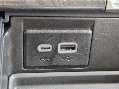 Used 2023 GMC Yukon Denali w/ LPO, Floor Liner Package AWD/4WD image 14