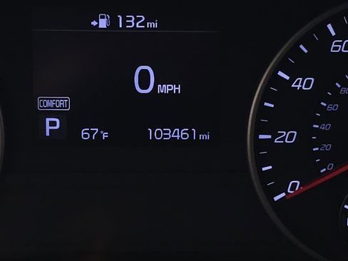 Used 2018 Kia Stinger image 17