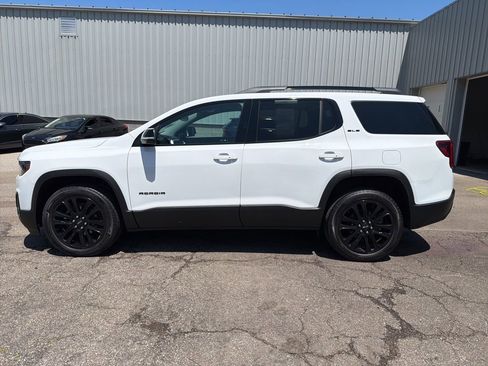 Used 2023 GMC Acadia SLE w/ Elevation Edition AWD/4WD image 6