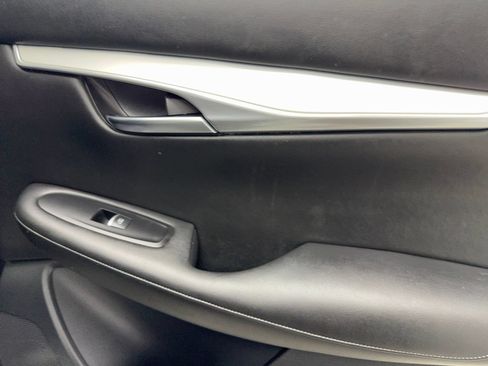 Used 2019 INFINITI QX50 Luxe w/ Navigation Package FWD image 46