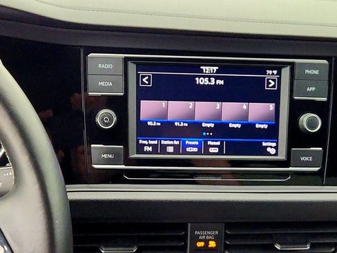 Used 2021 Volkswagen Jetta R-Line w/ R-Line Cold Weather Package FWD image 18