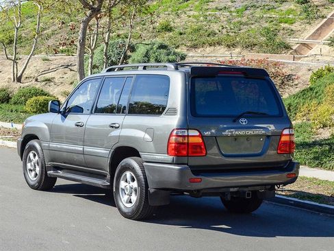 Used 1999 Toyota Land Cruiser image 4