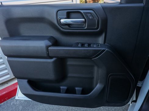 Used 2022 Chevrolet Silverado 1500 Custom image 22