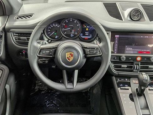 New 2026 Porsche Macan image 15