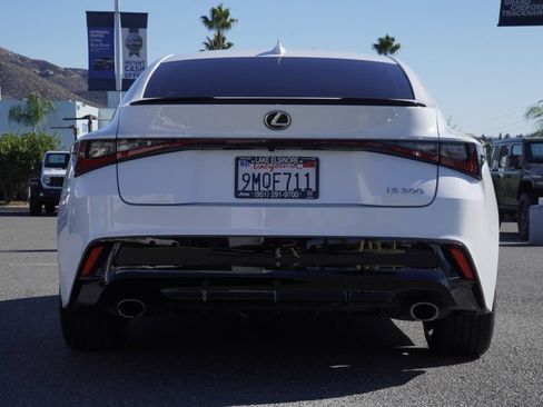 Used 2024 Lexus IS 300 F Sport image 5