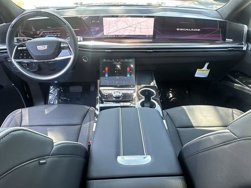 New 2026 Cadillac Escalade ESV Luxury image 21