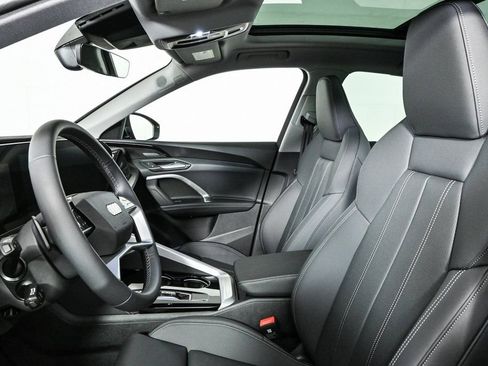 New 2025 Audi Q5 Premium Plus w/ Premium Plus image 5