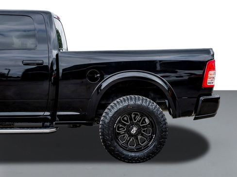 Used 2024 RAM 2500 Big Horn AWD/4WD image 12