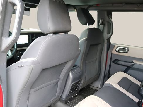 Used 2021 Ford Bronco Big Bend AWD/4WD image 14