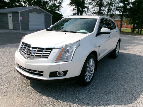 Used 2014 Cadillac SRX Performance FWD image 1