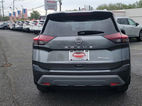 Used 2023 Nissan Rogue SV w/ SV Premium B Package AWD/4WD image 7