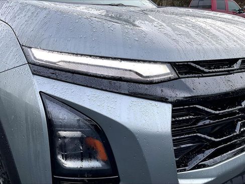 Used 2025 Chevrolet Equinox RS w/ Convenience Package III image 26