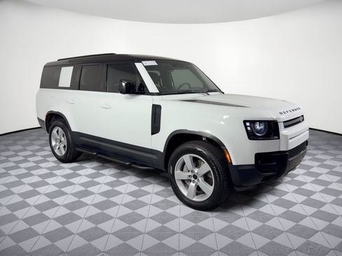 Used 2026 Land Rover Defender 130 S AWD/4WD image 7
