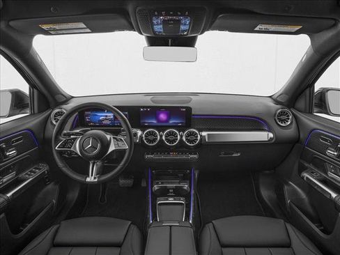 New 2025 Mercedes-Benz GLB 250 4MATIC image 5