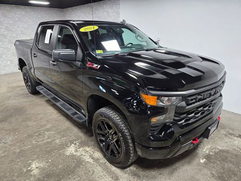 Used 2022 Chevrolet Silverado 1500 Custom Trail Boss AWD/4WD image 59