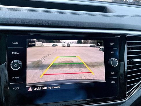 Used 2020 Volkswagen Atlas Cross Sport SEL image 22