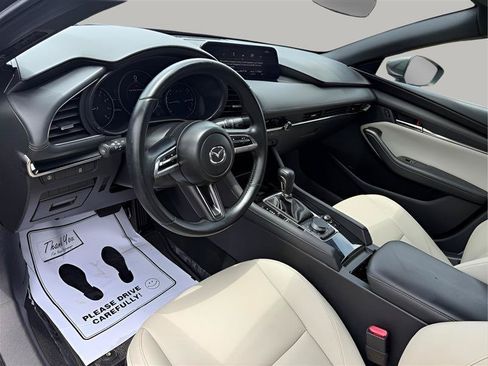 Used 2019 MAZDA MAZDA3 AWD Hatchback image 17